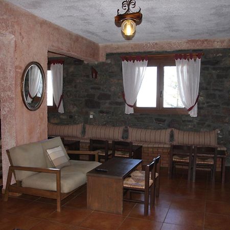 Faris Hotel Xirokampi Dış mekan fotoğraf