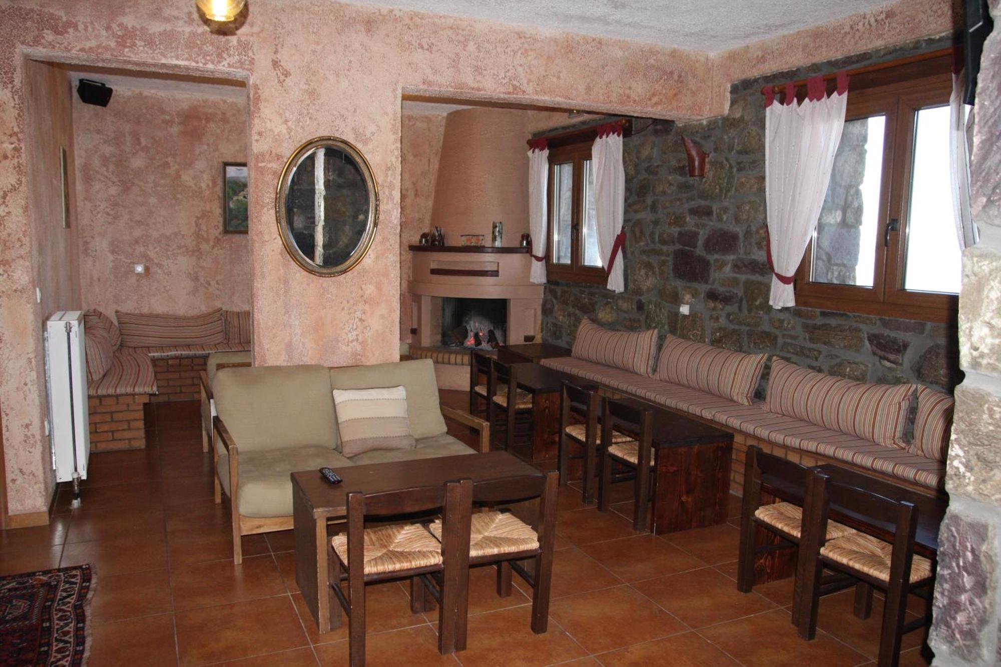 Faris Hotel Xirokampi Dış mekan fotoğraf