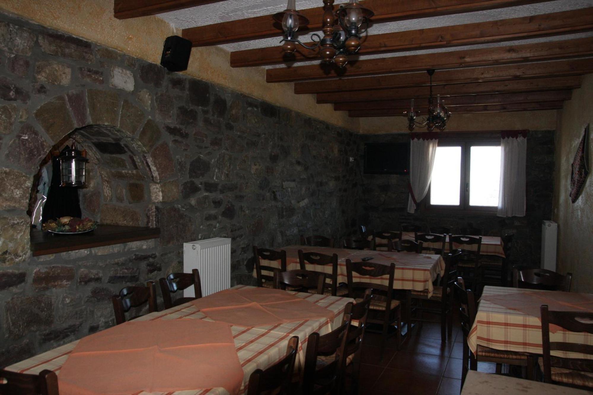 Faris Hotel Xirokampi Dış mekan fotoğraf