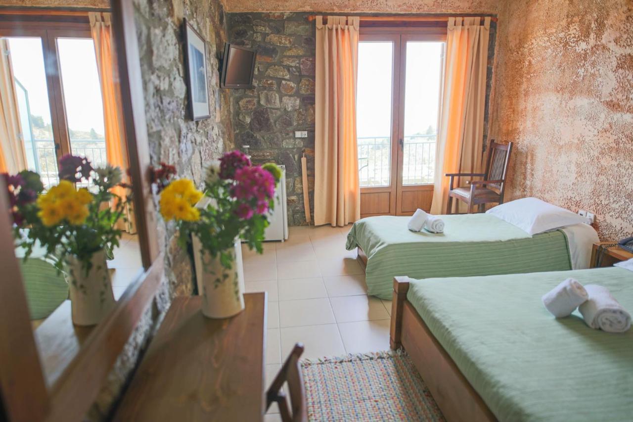 Faris Hotel Xirokampi Dış mekan fotoğraf