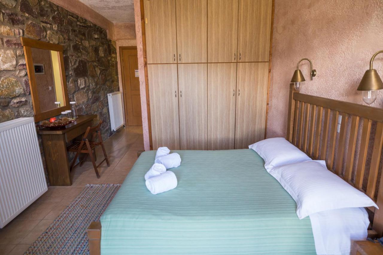 Faris Hotel Xirokampi Dış mekan fotoğraf
