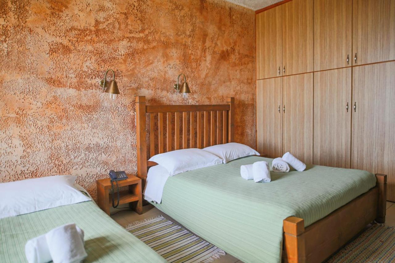 Faris Hotel Xirokampi Dış mekan fotoğraf