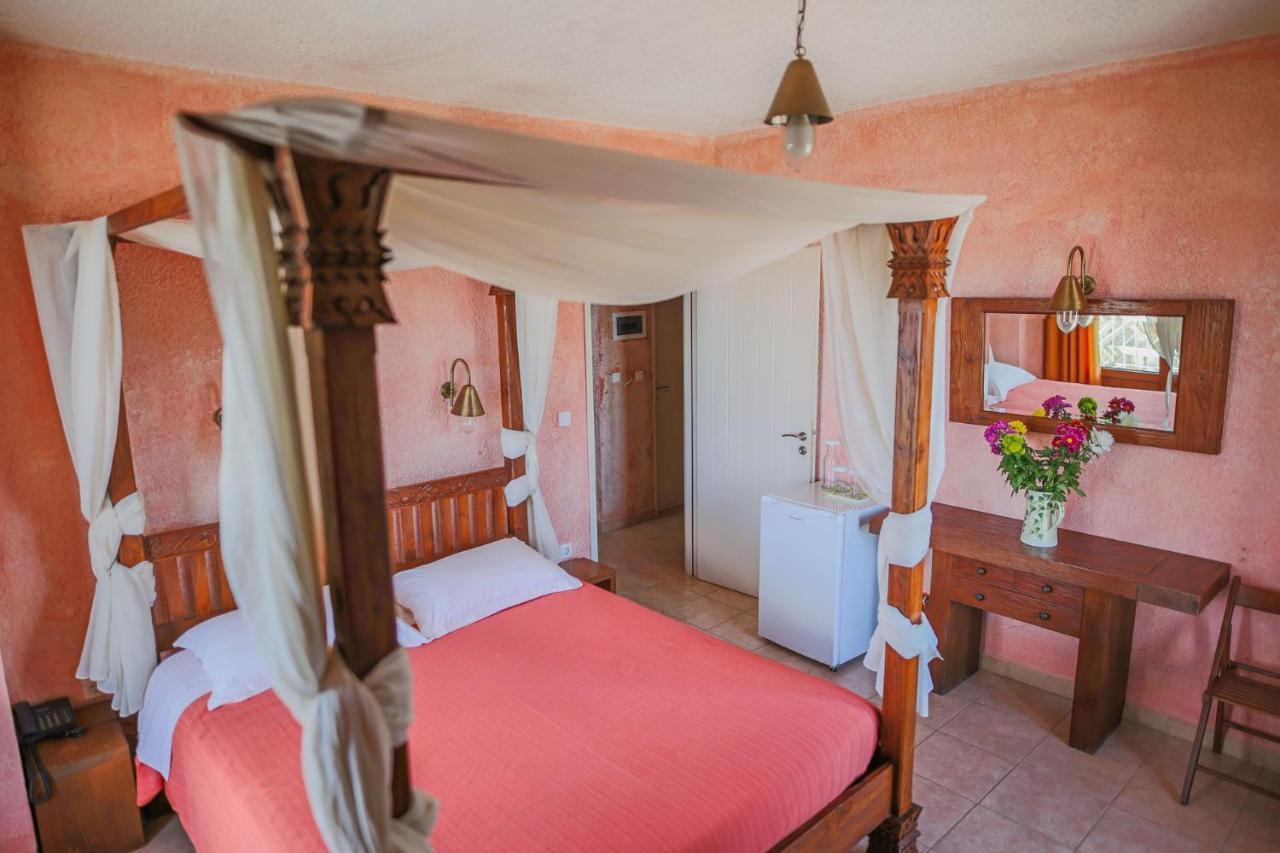Faris Hotel Xirokampi Dış mekan fotoğraf